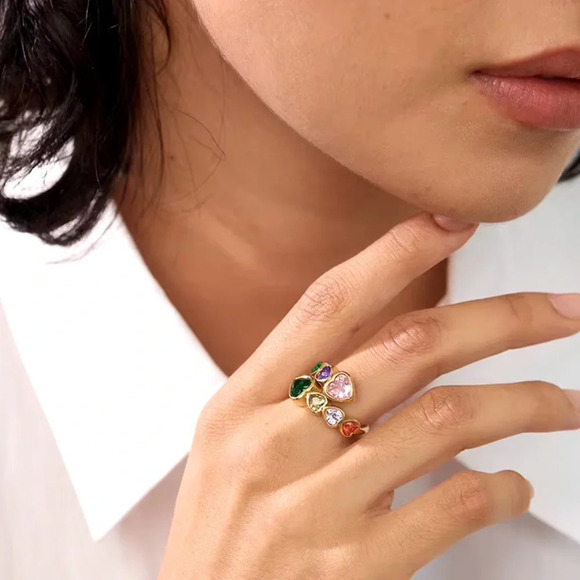 Diva Multicolor Crystal Heart 18K Gold Stainless Steel Waterproof Ring - Picture 14 of 17